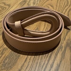 Halogen Genuine Leather Belt size L